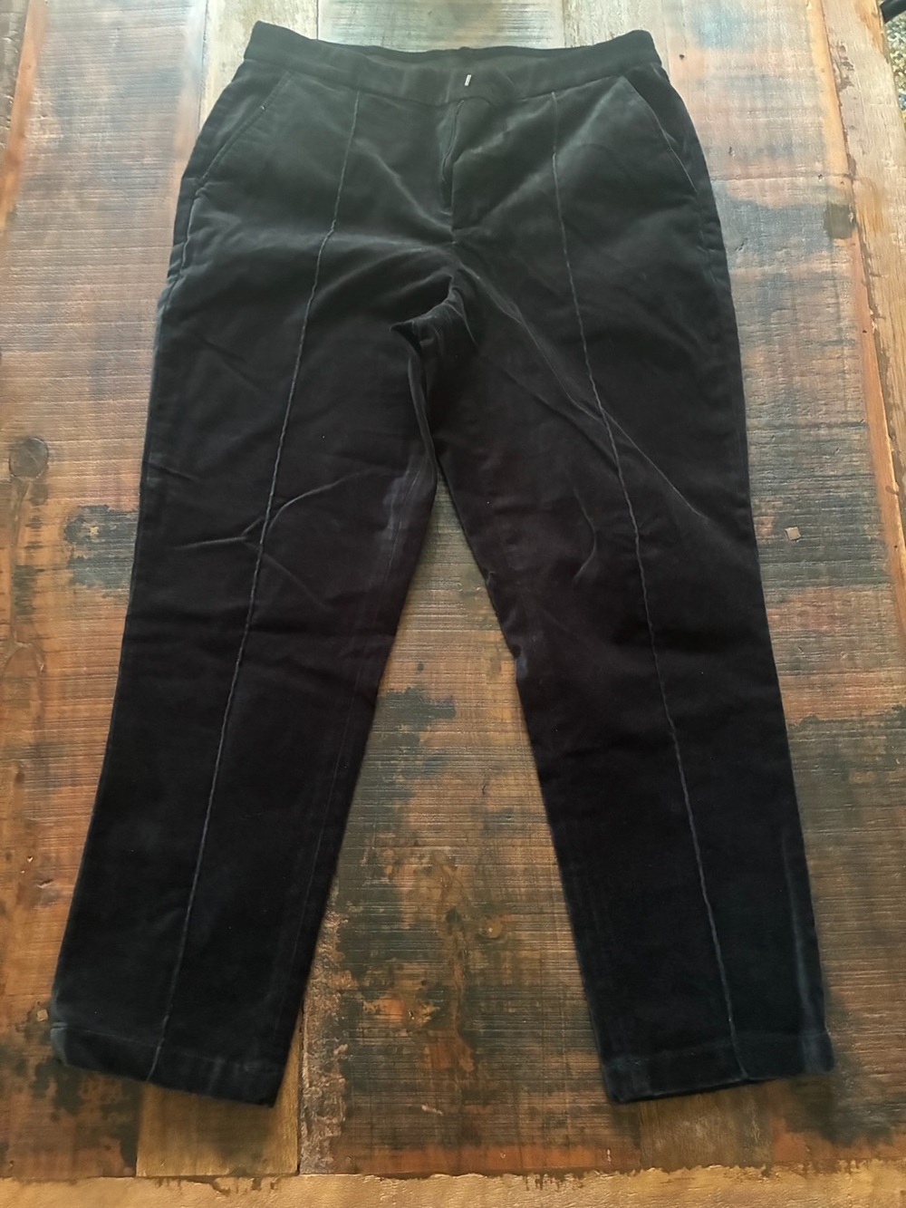 Lands’ End High-rise Black Velvet Straight Trousers 14